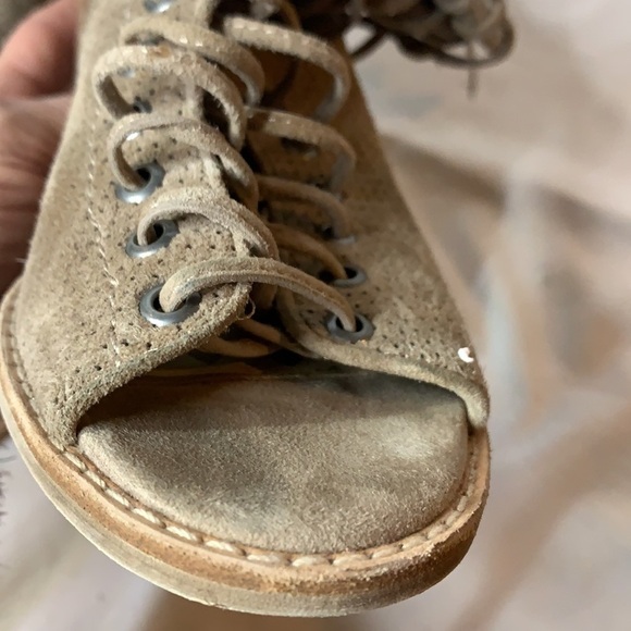 Dolce Vita Lira Peep Toe Ankle Bootie - Picture 8 of 10